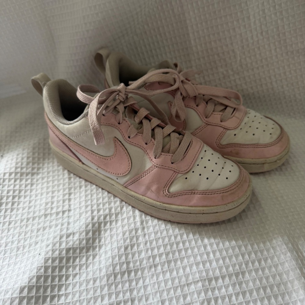 Nike Court Borough Low 2 Pink White Kids Shoes BQ5448-105 Size 3.5Y